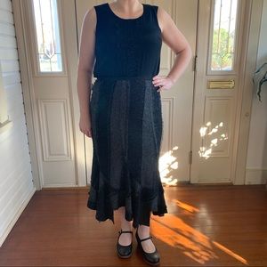 INSIGHT size 10 multi paneled grey tweed skirt.